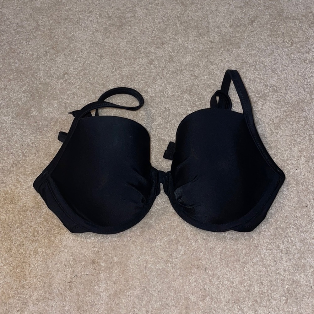 Black bikini top